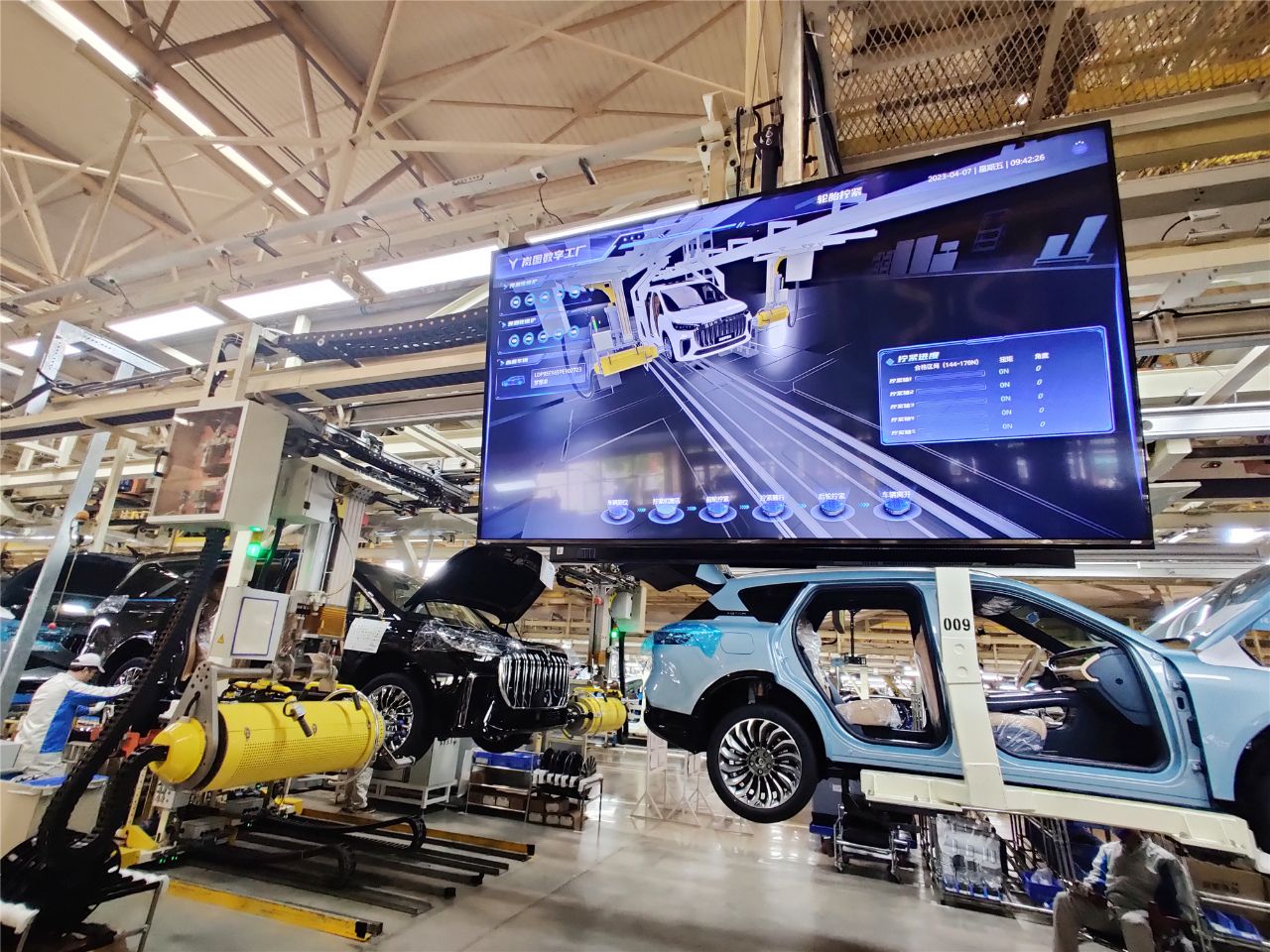 武漢汽車產業加速攀向價值鏈高端，國內外頭部車企研發中心集聚彰顯創新活力